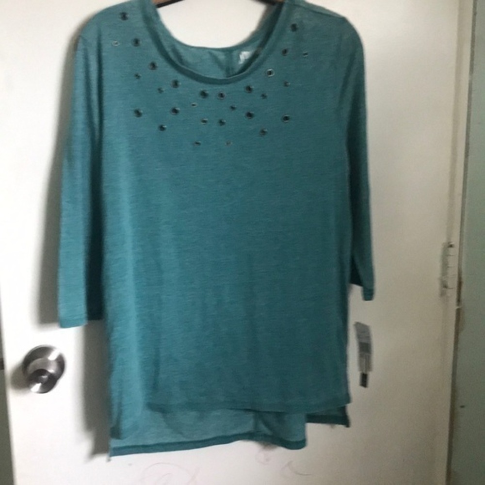 Silverwear shirt with grommet detail